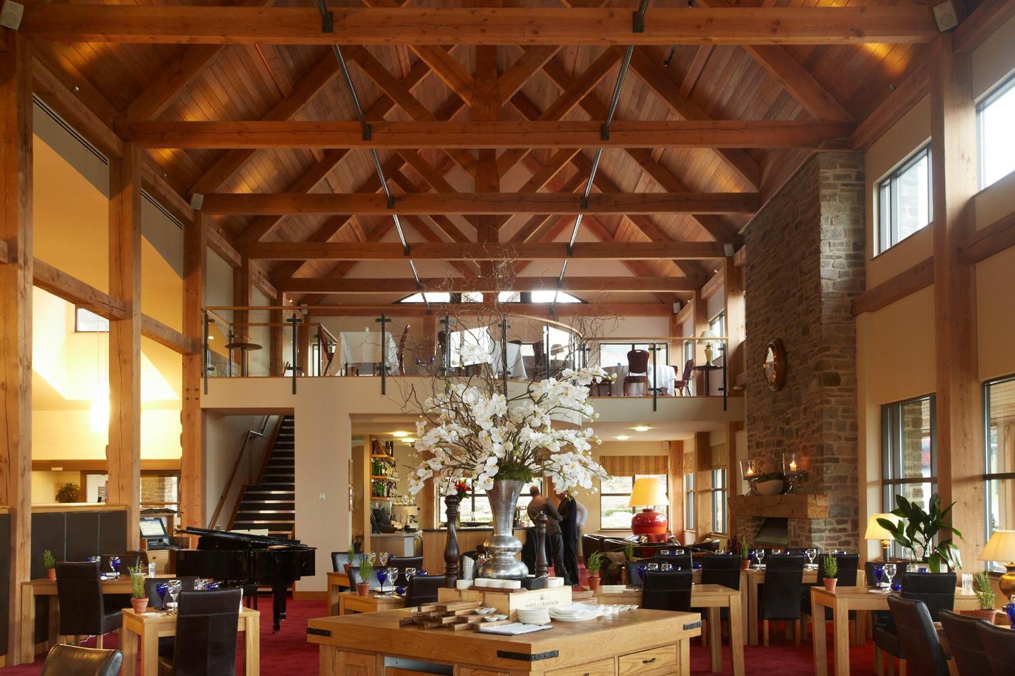 Hunter Lodges By Celtic Manor Newport  Luaran gambar